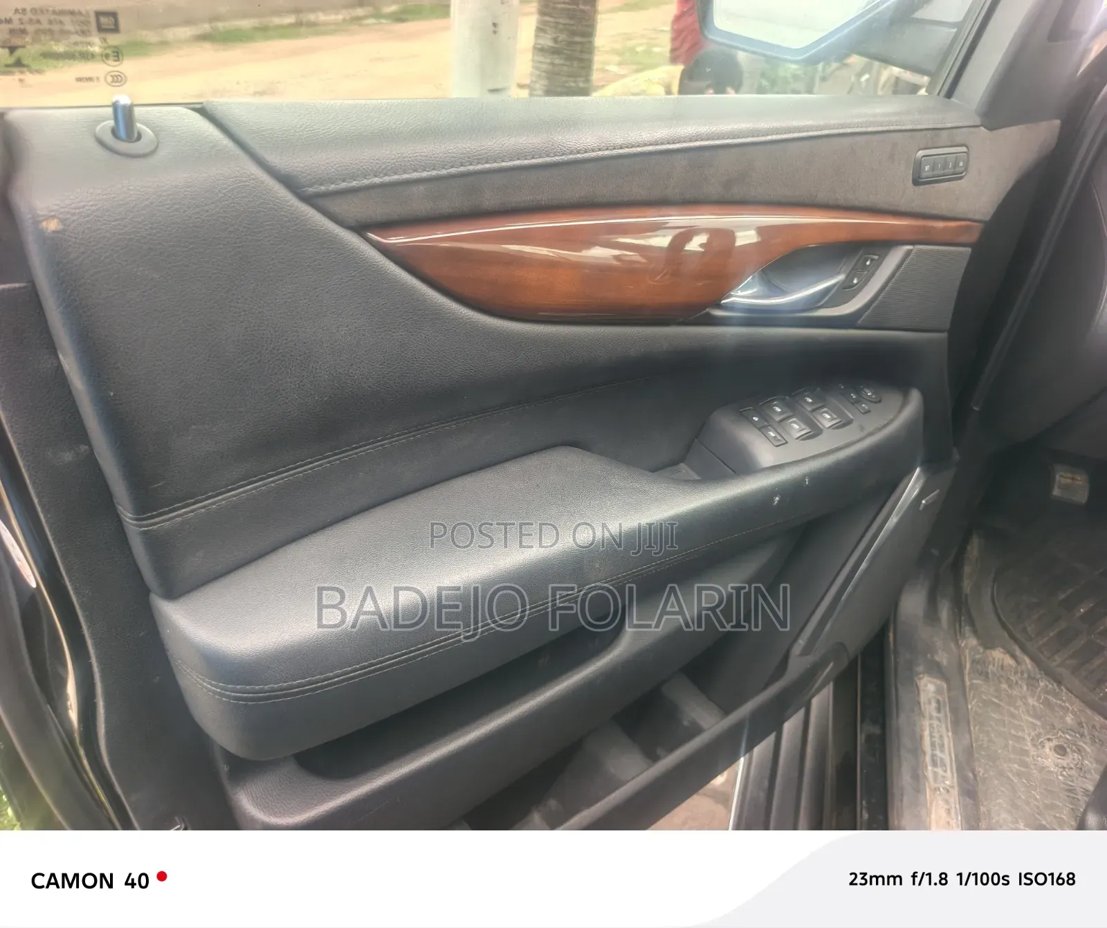 Cadillac Escalade ESV 2019 Black