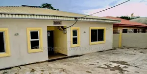 12 Rooms Student Hostel