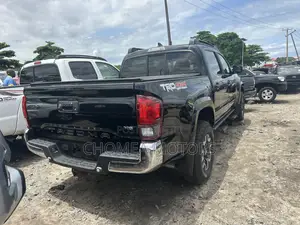 Toyota Tacoma 2020 Gray