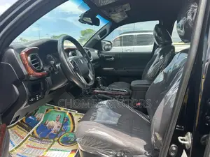 Toyota Tacoma 2020 Gray