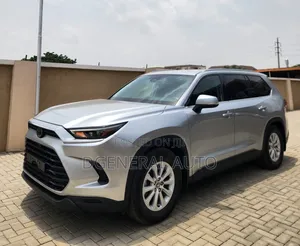 Toyota Grand Highlander Hybrid XLE AWD 2024 Silver