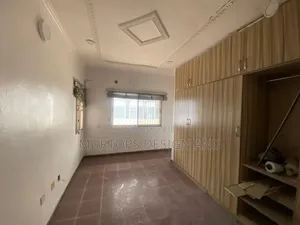 5bdrm Duplex in Ahmadu Bello Way for rent
