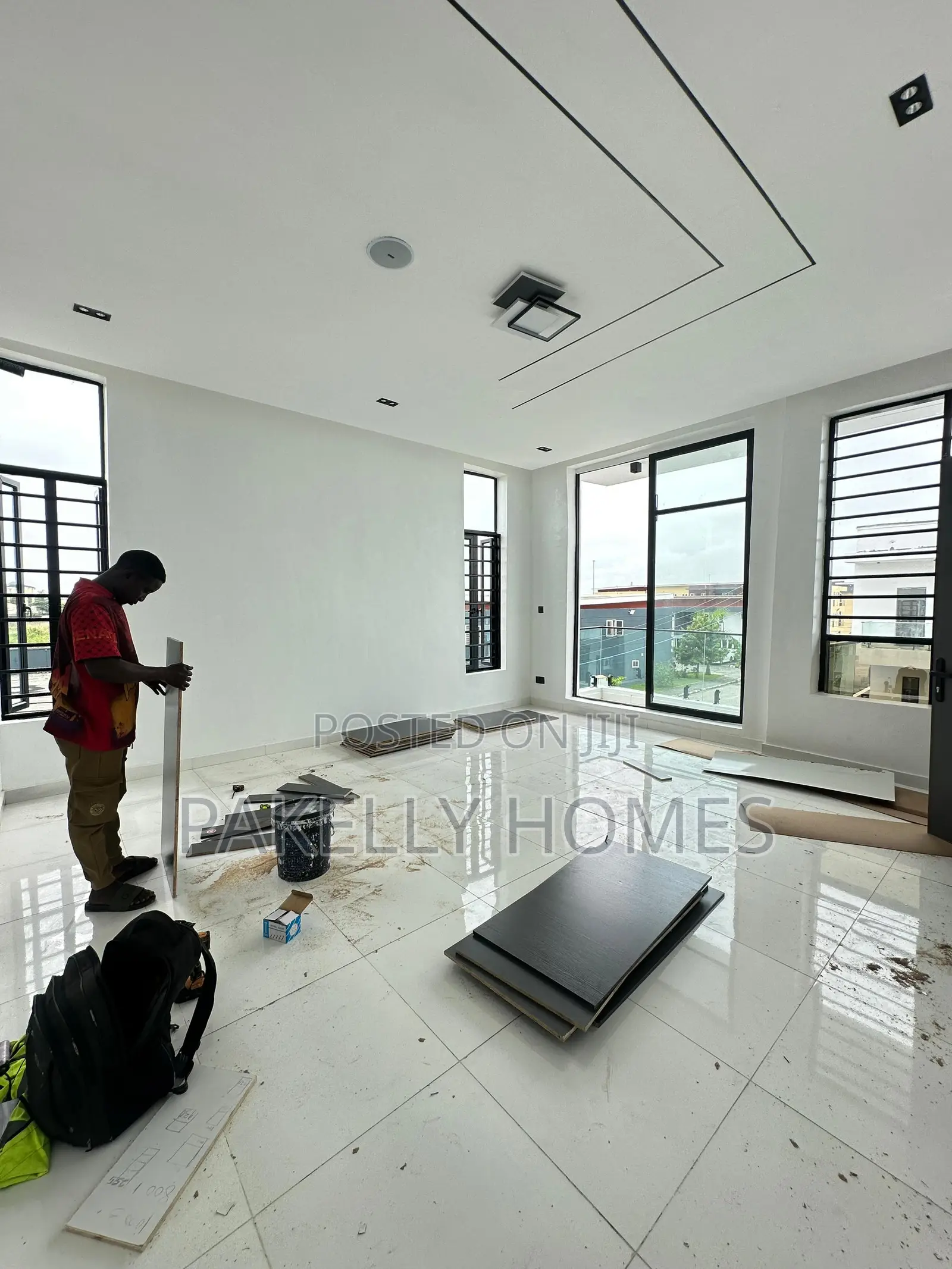 5 Bedroom Fully Detached Duplex With Bq