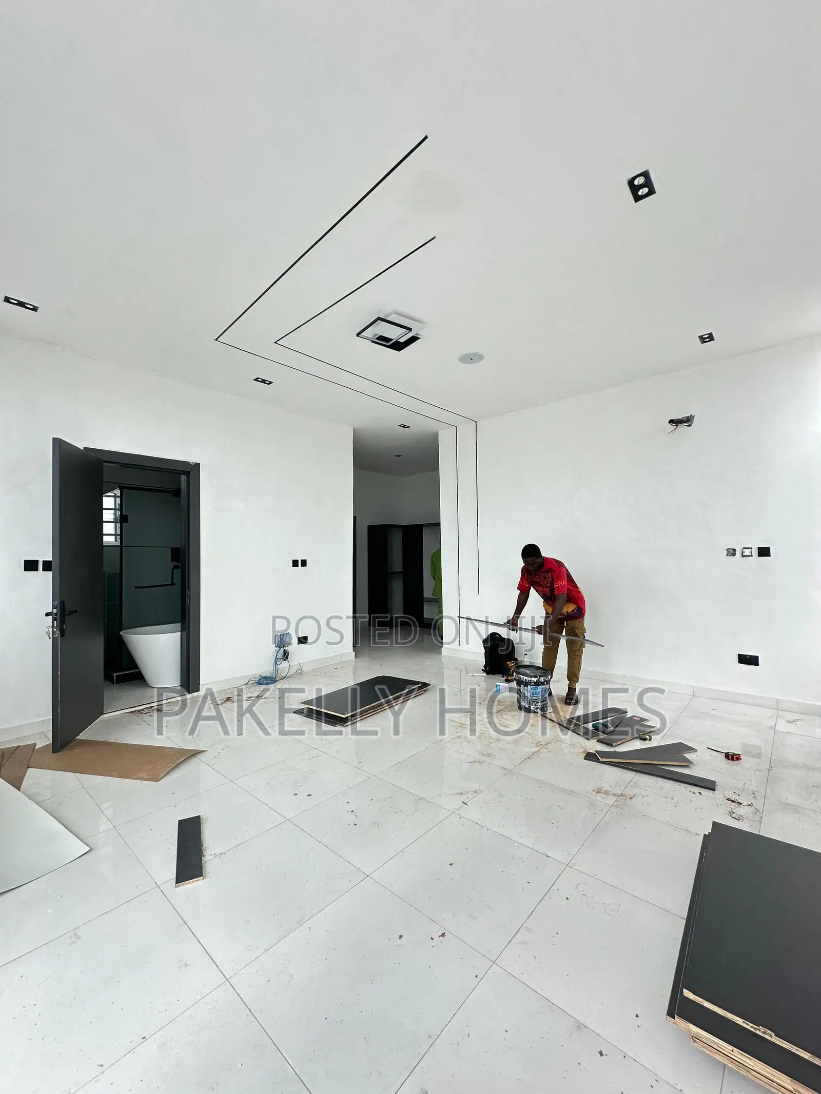 5 Bedroom Fully Detached Duplex With Bq