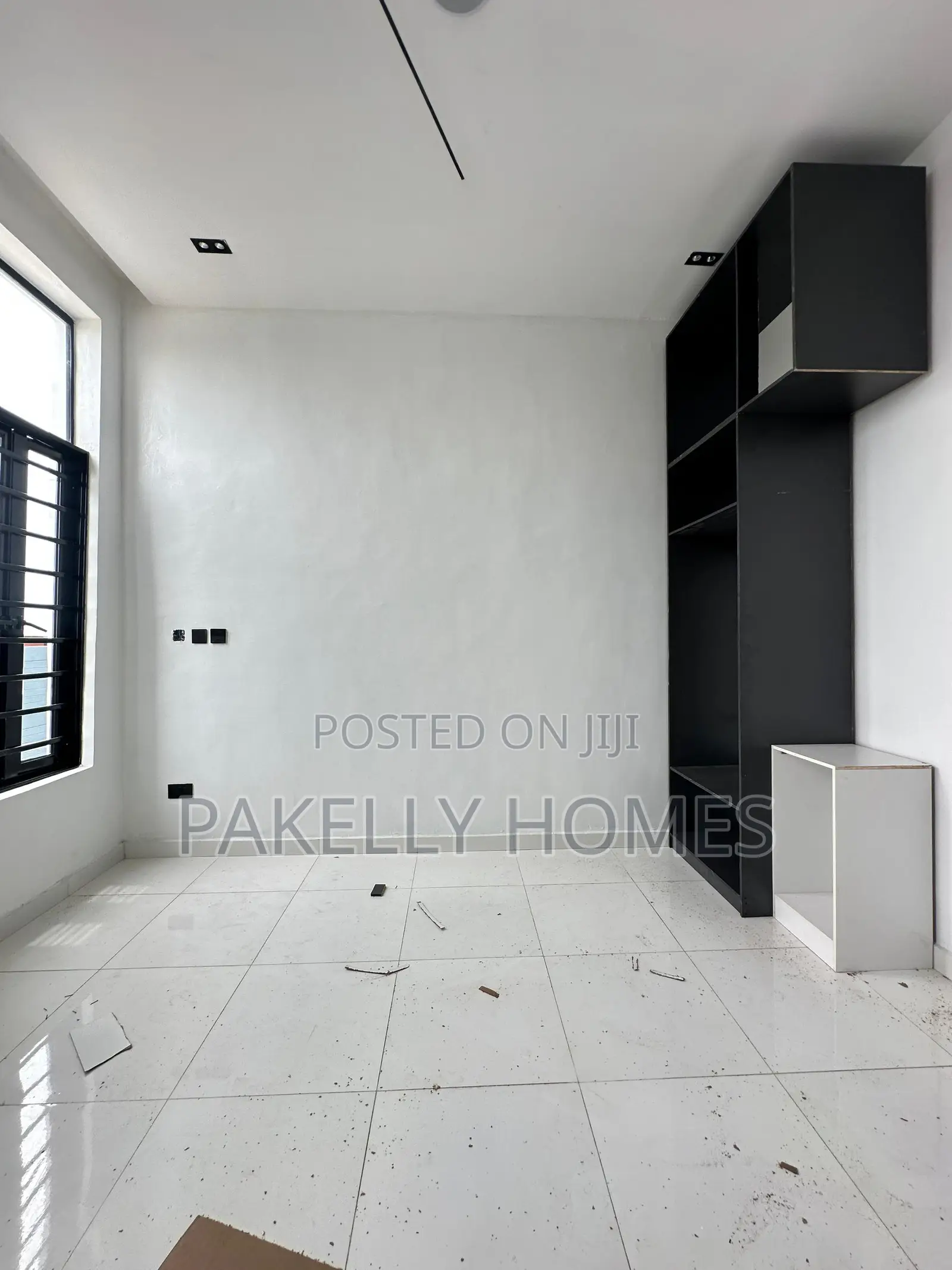 5 Bedroom Fully Detached Duplex With Bq
