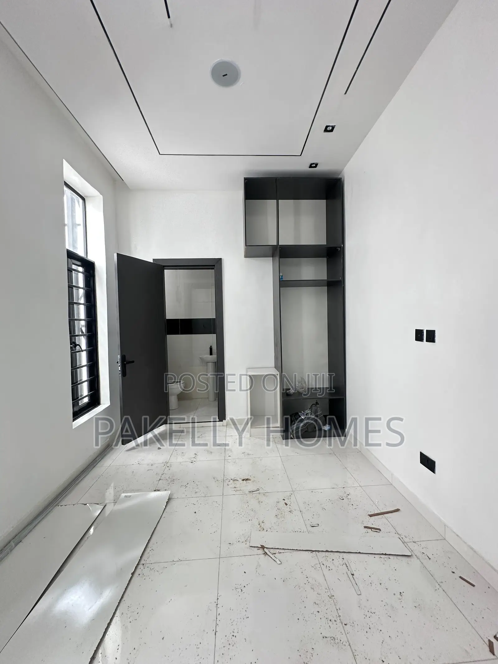 5 Bedroom Fully Detached Duplex With Bq