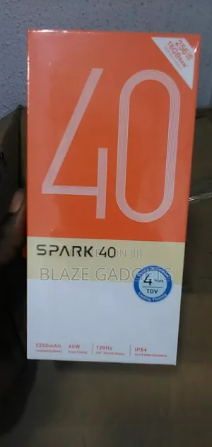 New Tecno Spark 40 256 GB Orange