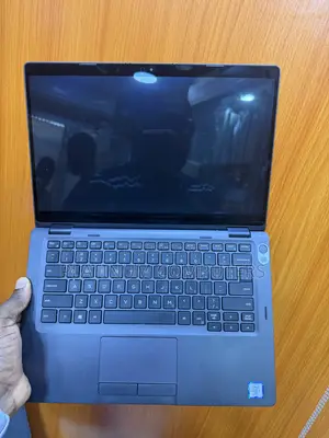 Laptop Dell Latitude 5300 16GB Intel Core i7 SSD 256GB