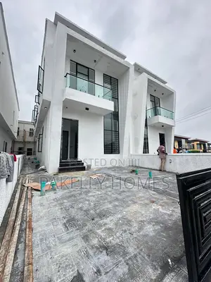 4 Bedroom Semi-detached Duplex With Bq