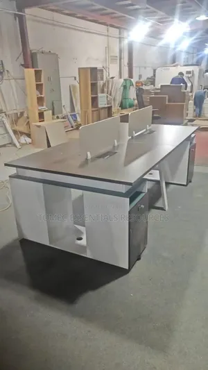 High Quality 4man Office Workstation