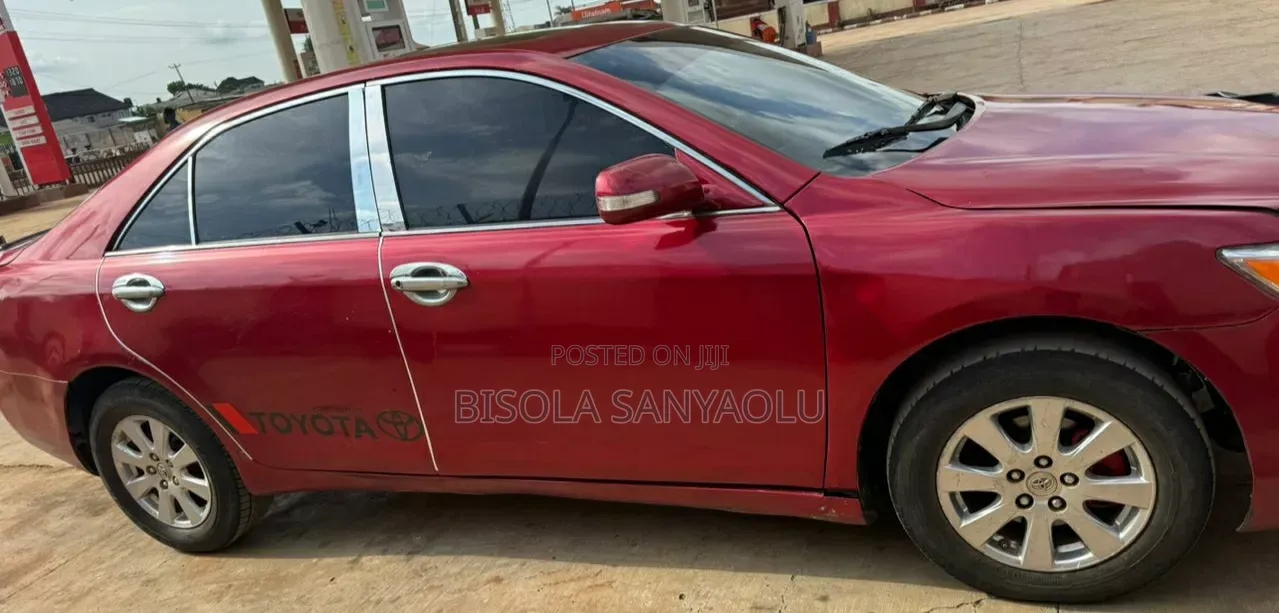 Toyota Camry 2008 Red