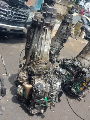 Complete Engine/ Gear Box 272 4matic Mercedes Benz Glk350 /E350 212