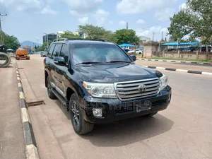 Toyota Land Cruiser 2013 Black