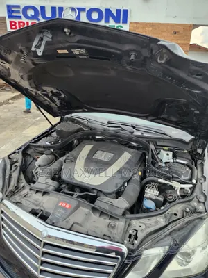 Mercedes-Benz E350 2010 Blue