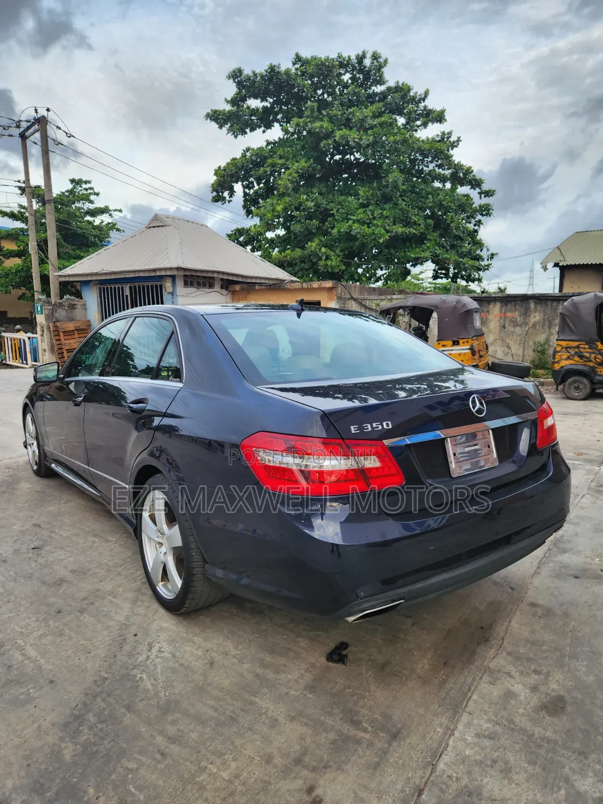 Mercedes-Benz E350 2010 Blue
