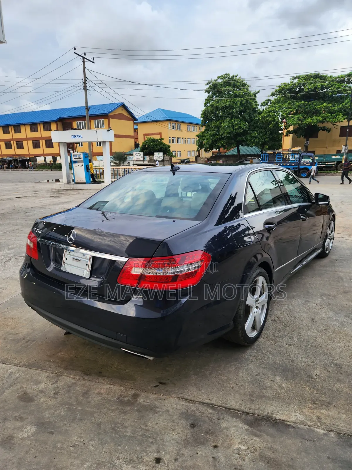 Mercedes-Benz E350 2010 Blue