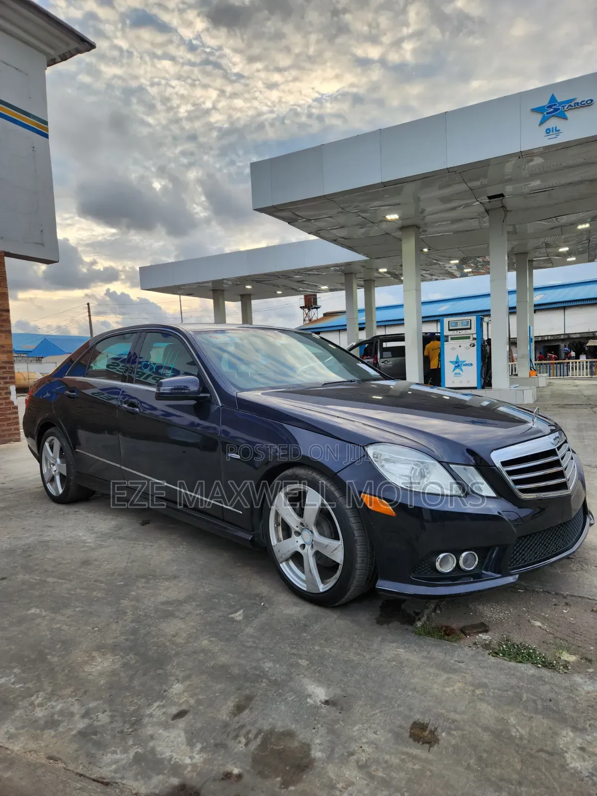Mercedes-Benz E350 2010 Blue