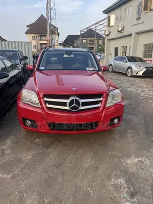 Mercedes-Benz GLK-Class 350 2012 Red