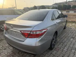 Toyota Camry 2015 Silver