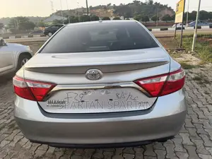 Toyota Camry 2015 Silver