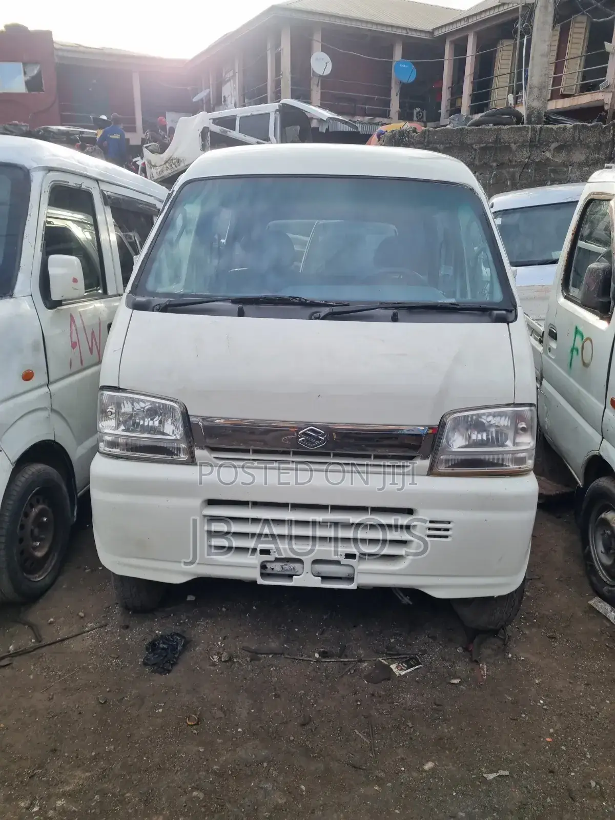 Suzuki APV Minibus 2010 White