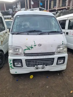 Suzuki APV Minibus 2010 White