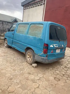 Toyota Coaster 2017 Blue