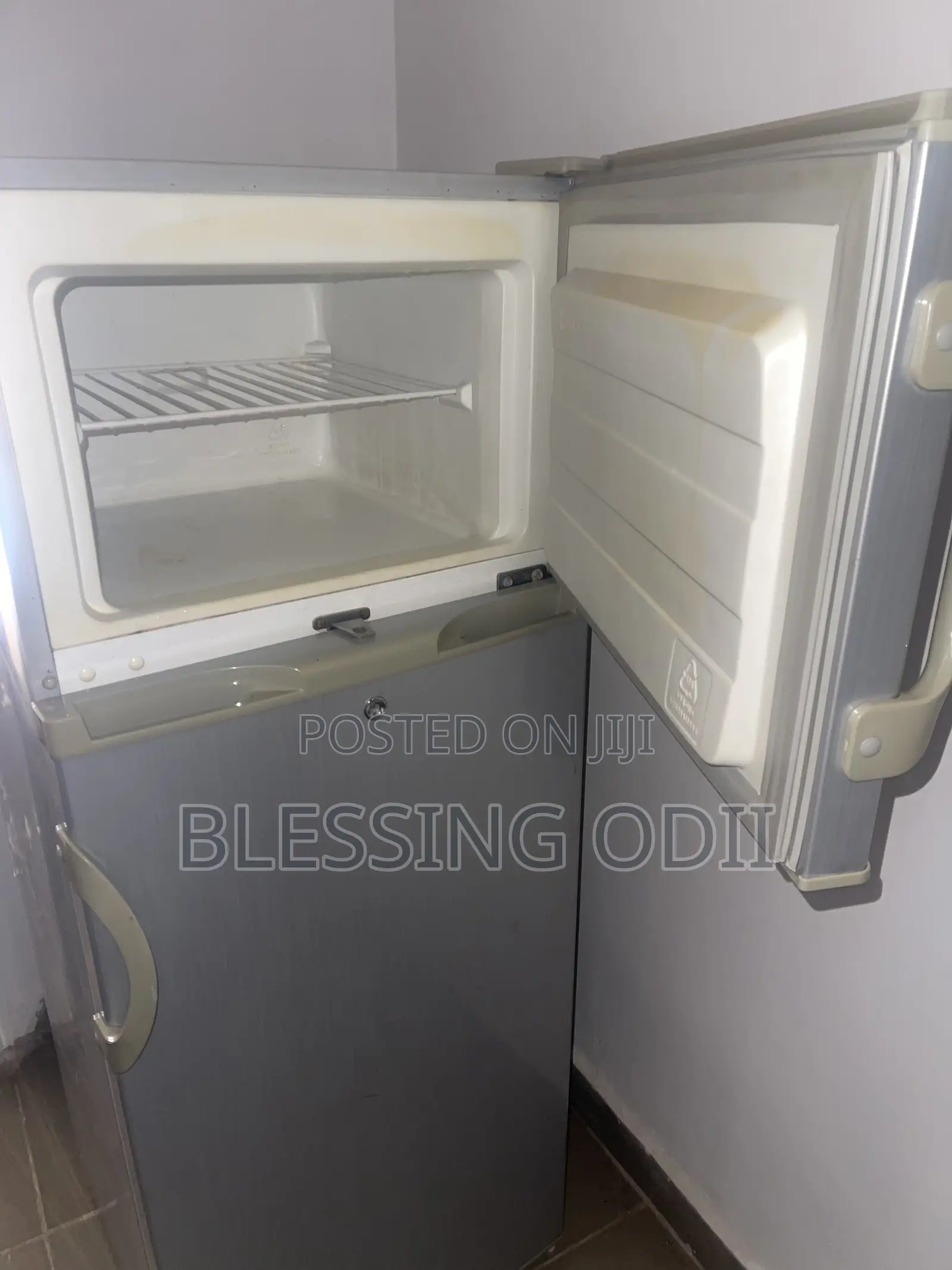 Midea Double Door Fridge 225liters 8months Use