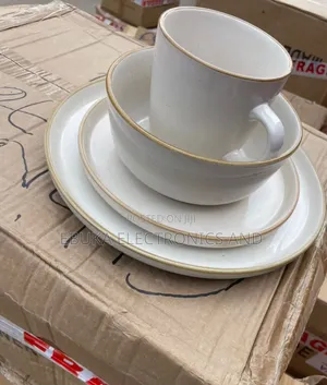16 PCS Cream Gold Lining Thick Dinner Set (Pj-S16277) the Bowls Are