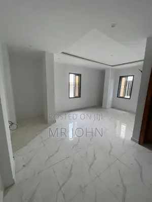 4bdrm Maisonette in Lekki Phase1 Luky Pr for rent