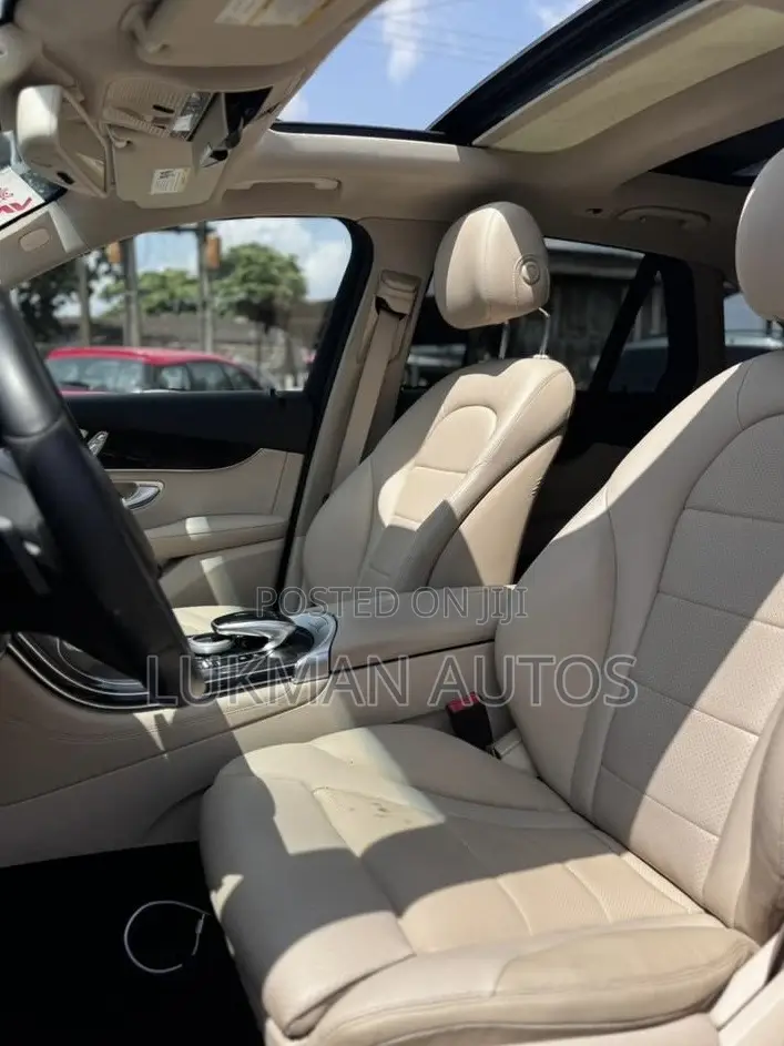 Mercedes-Benz GLC-Class 2016 Silver