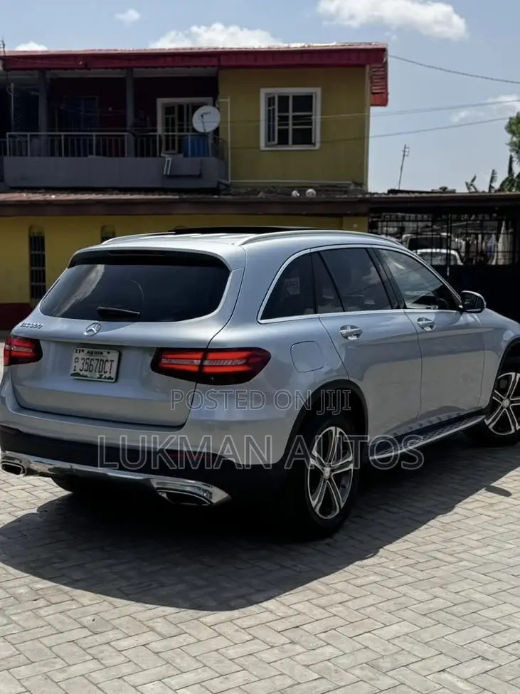 Mercedes-Benz GLC-Class 2016 Silver