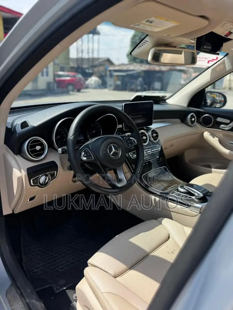 Mercedes-Benz GLC-Class 2016 Silver