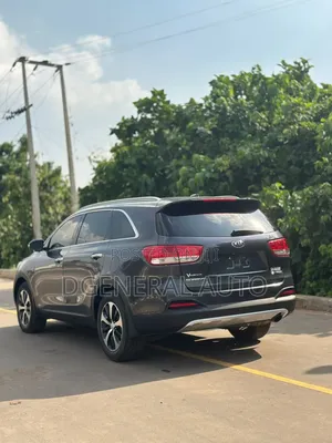 Kia Sorento 4dr SUV 2016 Gray