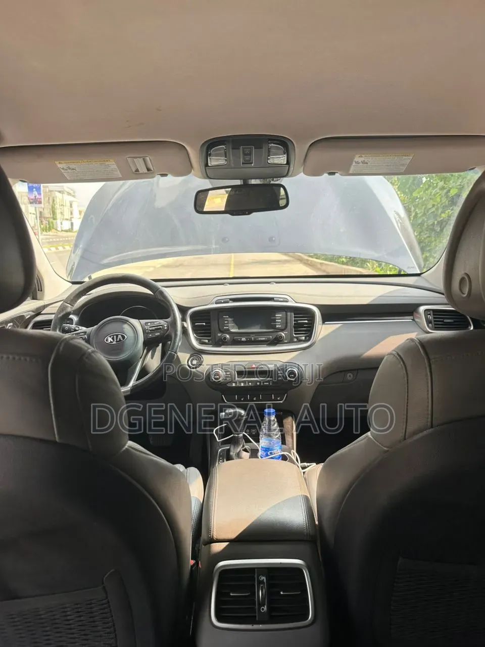 Kia Sorento 4dr SUV 2016 Gray
