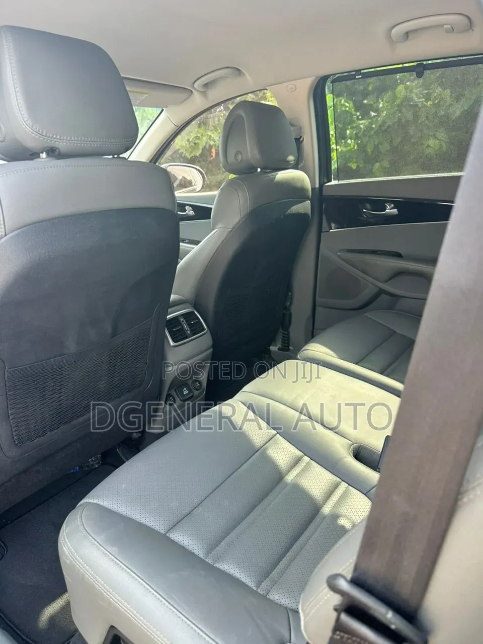 Kia Sorento 4dr SUV 2016 Gray