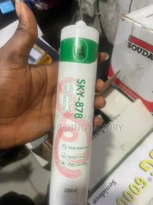 Sky-878 100% Silicone Glass Sealant, for Bonding Waterproofing Tasks