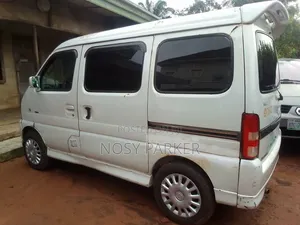 Suzuki Every 2010 White