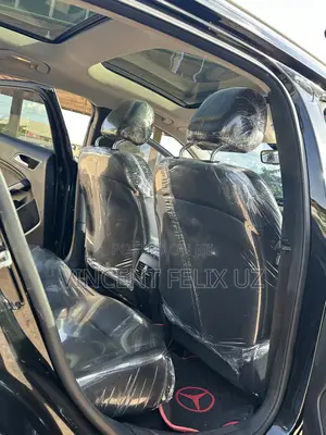 Mercedes-Benz GLA-Class 2016 Black