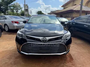 Toyota Avalon XLE Sedar FWD (3.5L 6cyl 6A) 2013 Black