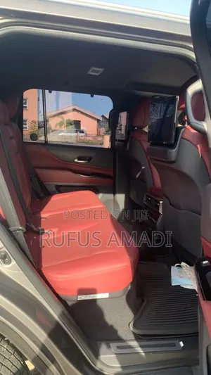 Lexus LX 600 2023 Gray