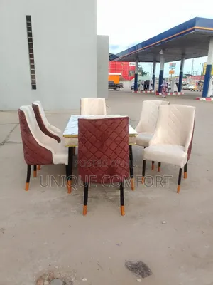 Brand New Top Quality 6 Seaters Luxury Faux Marble Dinning Set
