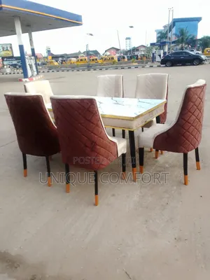 Brand New Top Quality 6 Seaters Luxury Faux Marble Dinning Set