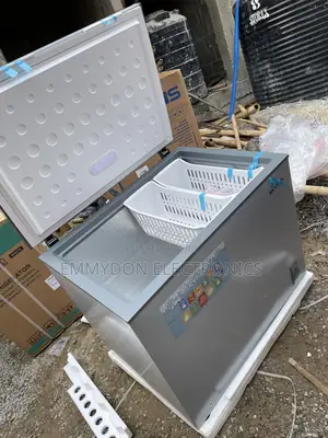 Skyrun 200l Chest Freezer Compact and Spacious