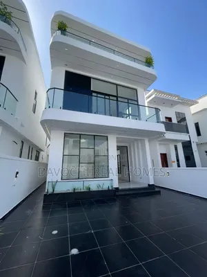 5bdrm Duplex in Lekki Phase 1 for sale