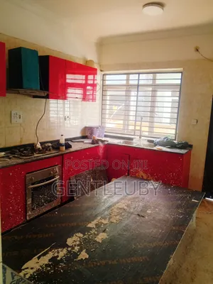 4bdrm Duplex in Ikota Villa, Lekki Phase 2 for rent