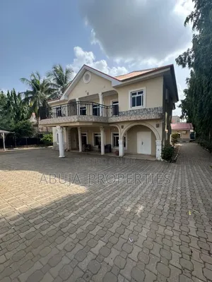 5bdrm Duplex in In A Serene, Maitama for rent