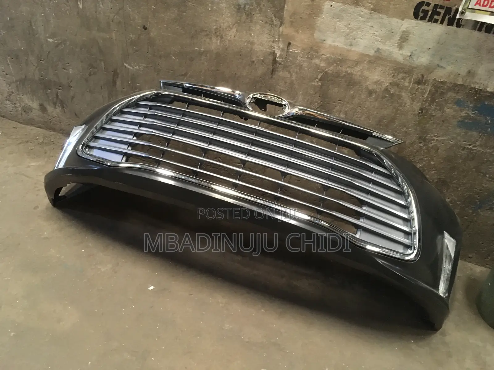 Complete Front Bumper Avalon 2015