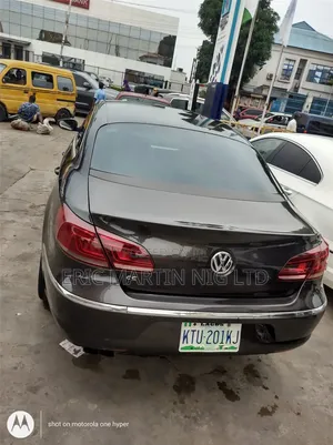 Volkswagen Passat 2014 Black