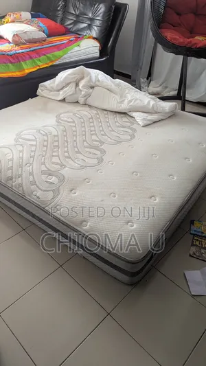 Sealy Posturepedic Made in Us King Size Mattress for